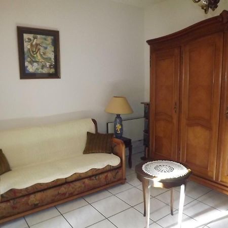 Appartamento Chez Gerard Champigneulles Esterno foto